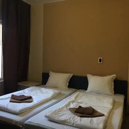 Alice Hotell Varna