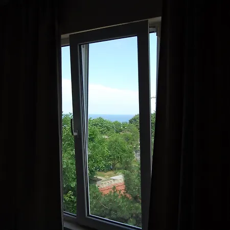 Hotell Alice 3*
